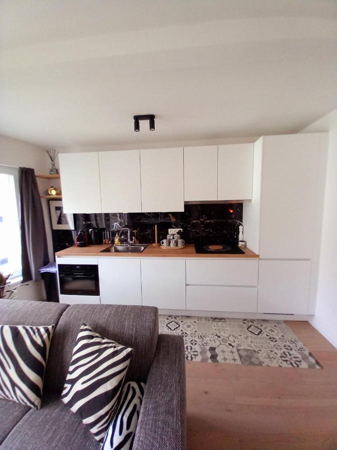 Little Hollywood Apartment Остенде Екстериор снимка